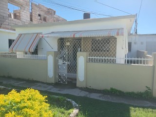 2 bed House For Sale - Greater Portmore, St. Catherine, Jamaica