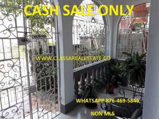 House For Sale in CATHERINE HALL, St. James Jamaica | [3]