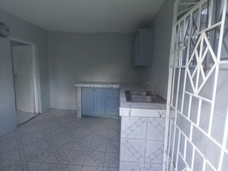 House For Rent in Linstead, St. Catherine Jamaica | [8]