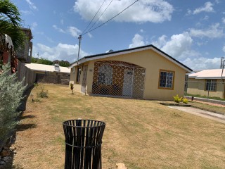 House For Rent in Martha Brae, Trelawny Jamaica | [3]