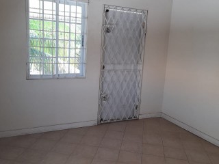 House For Rent in Longville Park, Clarendon Jamaica | [3]