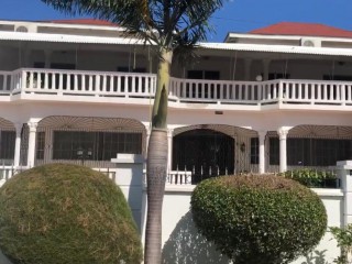 House For Sale in Retreat Heights, Trelawny Jamaica | PropertyAdsJa.com