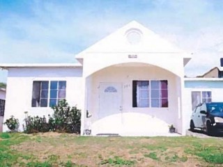 3 bed House For Sale in Hellshire, St. Catherine, Jamaica