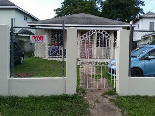 House For Sale in Llandilo Phase 3, Westmoreland Jamaica | [3]