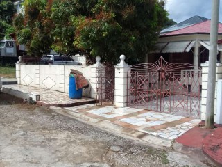 House For Sale in Boscobel Heights, St. Mary Jamaica | [13]