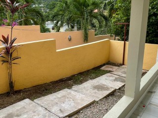 Townhouse For Rent in Kingston, Kingston / St. Andrew Jamaica | [1]