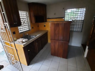 Townhouse For Rent in Bridgeview Portmore, St. Catherine Jamaica | [1]