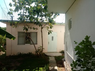 House For Rent in Green Acres, St. Catherine Jamaica | [13]