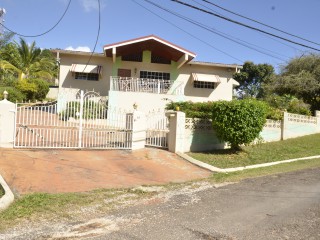 House For Sale in Mandeville, Manchester Jamaica | [6]