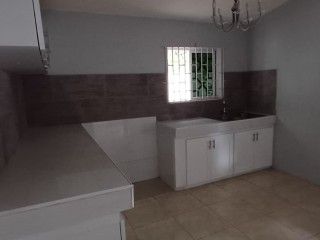 House For Sale in Ebony Vale, St. Catherine Jamaica | [7]