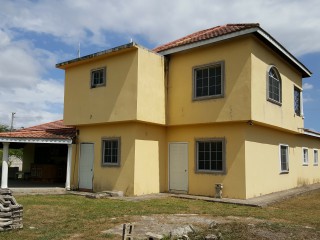 House For Sale in Danks Estate, Clarendon Jamaica | [12]