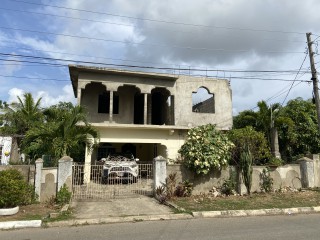 House For Sale in Fairview Park Spanish Town, St. Catherine Jamaica | [13]