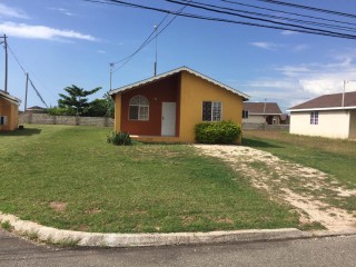 House For Sale in Old Harbour, St. Catherine Jamaica | [4]