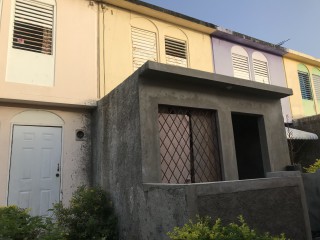 House For Sale in Spanish Town Ensom City, St. Catherine Jamaica | [3]