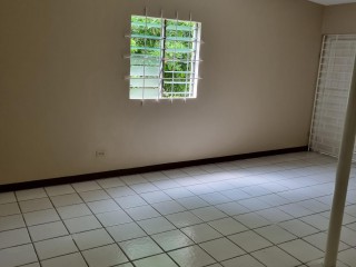 Flat For Rent in Golden Spring, Kingston / St. Andrew Jamaica | [8]