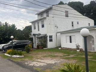 4 bed Townhouse For Sale - Kingston, Kingston / St. Andrew, Jamaica