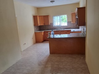 Apartment For Rent in Red Hills, Kingston / St. Andrew Jamaica | [4]