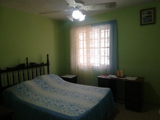  For Rent in Kingston 8, Kingston / St. Andrew Jamaica | [1]