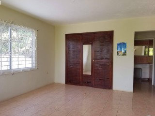 House For Sale in Waltham, Manchester Jamaica | [3]