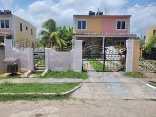 2 bed Townhouse For Sale in Ensom Acres, St. Catherine, Jamaica