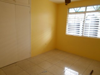 House For Rent in Roehampton Estate, Kingston / St. Andrew Jamaica | [7]