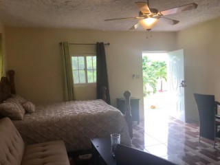 Flat For Rent in Tankerville, Kingston / St. Andrew Jamaica | [2]