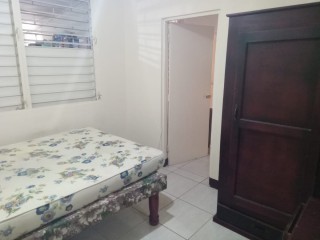 Flat For Rent in Mona Heights, Kingston / St. Andrew Jamaica | [5]