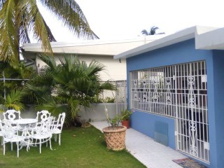 House For Sale in Mona Heights, Kingston / St. Andrew Jamaica | [2]