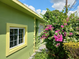 House For Sale in Ensom, St. Catherine Jamaica | [13]