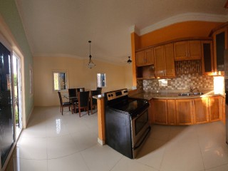 Apartment For Rent in Kingston, Kingston / St. Andrew Jamaica | [4]