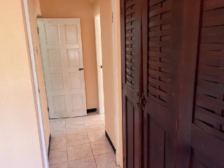 2 bed House For Rent - greater portmore, St. Catherine, Jamaica