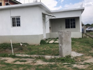 House For Sale in Portmore, St. Catherine Jamaica | [1]