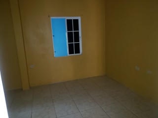 House For Rent in Glengoffe, St. Catherine Jamaica | [2]