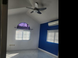 House For Rent in Caymanas Country Club Estate, St. Catherine Jamaica | [6]