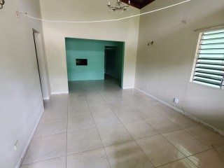 House For Rent in Hampton Green, St. Catherine Jamaica | [2]