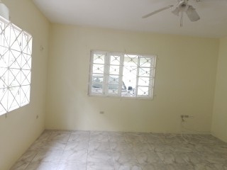 Flat For Rent in Kingston 8, Kingston / St. Andrew Jamaica | [6]