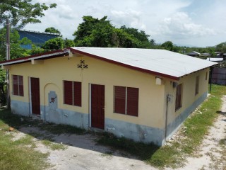 House For Sale in Featherbed Lane Brownsdale, St. Catherine Jamaica | [2]