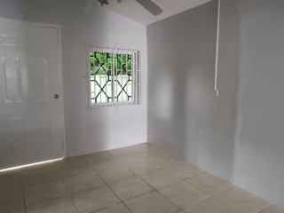 House For Sale in Ebony Vale, St. Catherine Jamaica | [5]