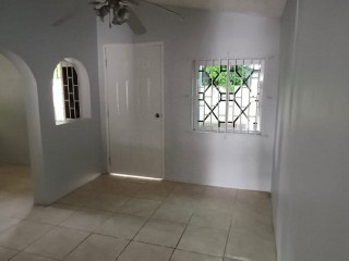 House For Sale in Ebony Vale, St. Catherine Jamaica | [4]