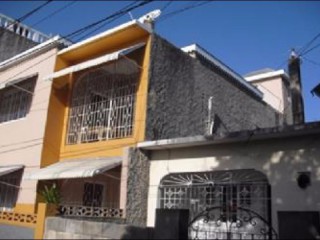 House For Sale in CATHERINE HALL, St. James Jamaica | [2]