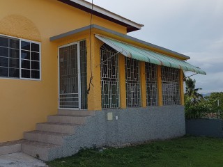 House For Rent in Santa Cruz, St. Elizabeth Jamaica | [2]