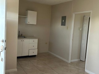 Apartment For Rent in Dumbarton Court, Kingston / St. Andrew Jamaica | [2]