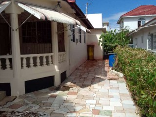 House For Sale in Boscobel Heights, St. Mary Jamaica | [2]