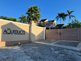 1 bed Apartment For Sale - NEGRIL, St. James, Jamaica