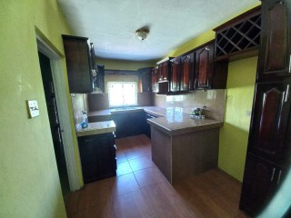 House For Sale in Ensom, St. Catherine Jamaica | [4]