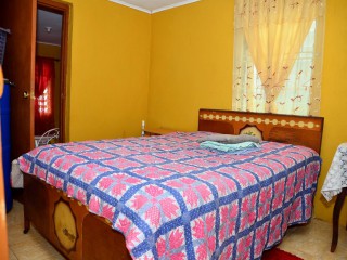 House For Sale in Lincoln, Manchester Jamaica | [2]