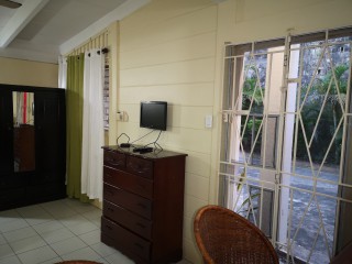 Flat For Rent in Kingston 6, Kingston / St. Andrew Jamaica | [1]