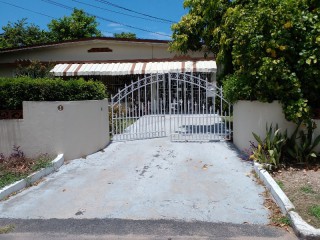 House For Sale in Kingston 20, Kingston / St. Andrew Jamaica | [1]