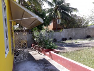 House For Sale in Eltham View Spanish Town, St. Catherine Jamaica | [13]