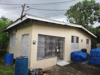 House For Sale in Mona Heights, Kingston / St. Andrew Jamaica | [3]